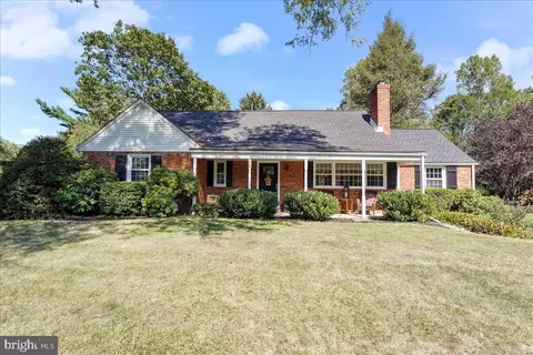 821 Merrill Rd, Ambler, PA 19002