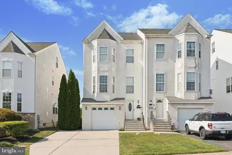951 Bush St, Bridgeport, PA 19405