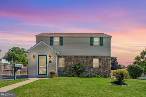 118 Garth Rd, Oreland, PA 19075