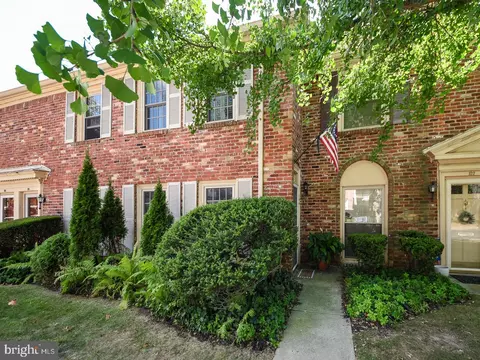 104 Culpepper Dr, Penllyn, PA 19422