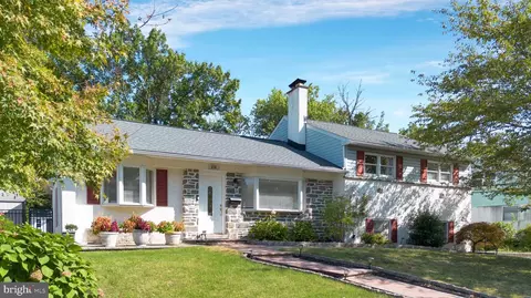 578 Crossfield Rd, King Of Prussia, PA 19406