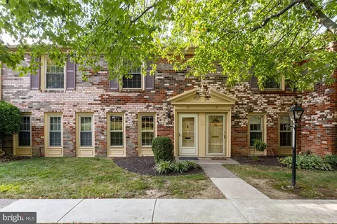 119 Macklenburg Dr #21B, Penllyn, PA 19422