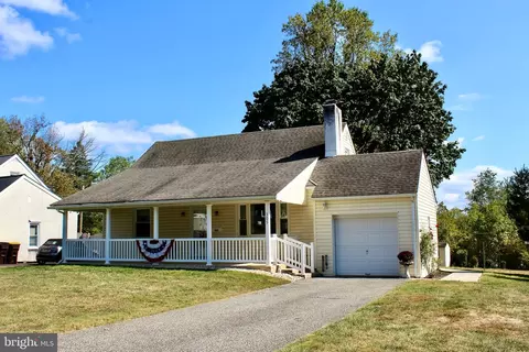 305 Clear Spring Rd, Lansdale, PA 19446