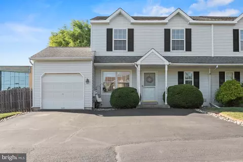 226 B Milton Ave, Horsham, PA 19044