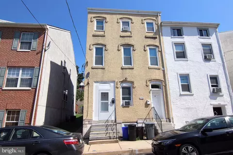 358 E Hector St, Conshohocken, PA 19428