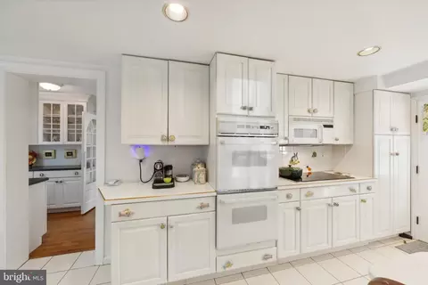 Kitchen - 1149 Pugh Rd, Wayne, PA 19087 photo 4 of 4