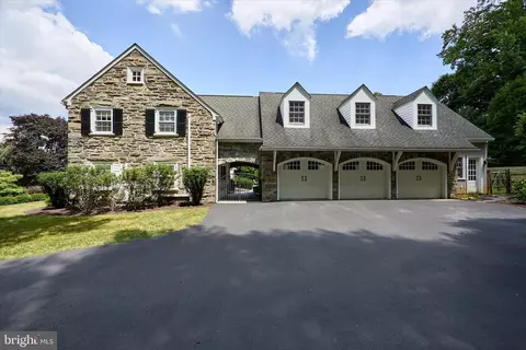 Exterior - 1149 Pugh Rd, Wayne, PA 19087 photo 7 of 20