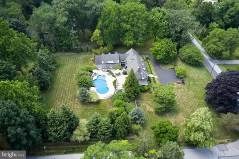 View/Area - 1149 Pugh Rd, Wayne, PA 19087 photo 1 of 2