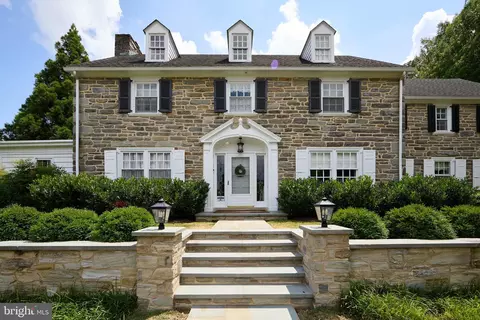 Exterior - 1149 Pugh Rd, Wayne, PA 19087 photo 5 of 20