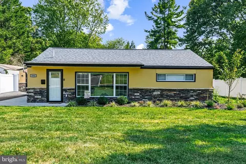 206 Millcreek Rd, Plymouth Meeting, PA 19462