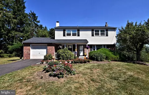 223 Kinsey Rd, Harleysville, PA 19438