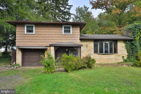 1122 Westmont Ave, Abington, PA 19001