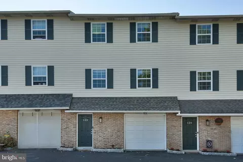 125 N Station St, Telford, PA 18969