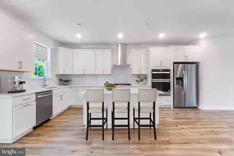300 Bennetts Ct, Hatfield, PA 19440