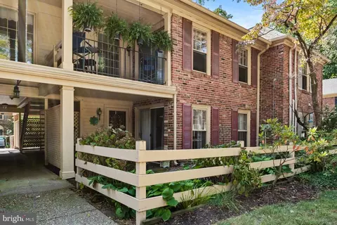 115 Culpepper Dr #L 9H, Penllyn, PA 19422