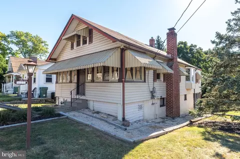 4034 Center Ave, Lafayette Hill, PA 19444