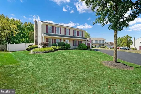 2290 Bradley Way, Pottstown, PA 19464