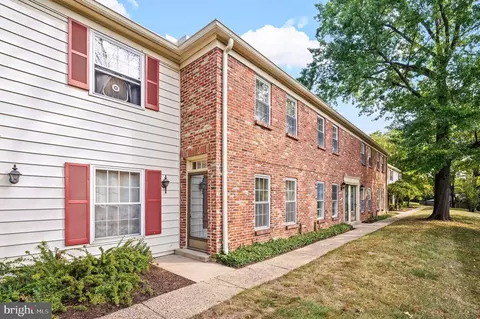 114 Wellington Ter #10-E, Lansdale, PA 19446
