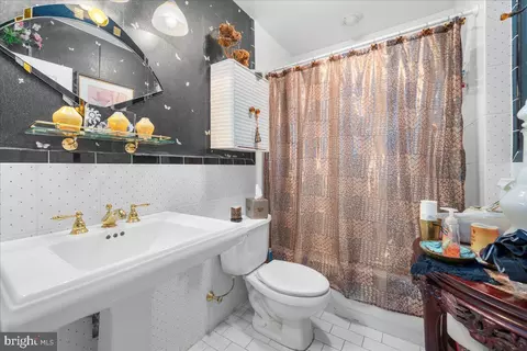200 Forrest Ave, Narberth, PA 19072 photo 13