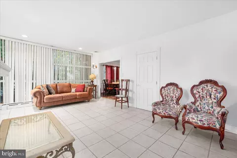 200 Forrest Ave, Narberth, PA 19072 photo 6