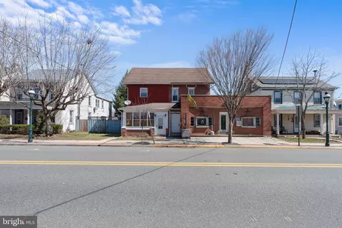 205 Main St, East Greenville, PA 18041