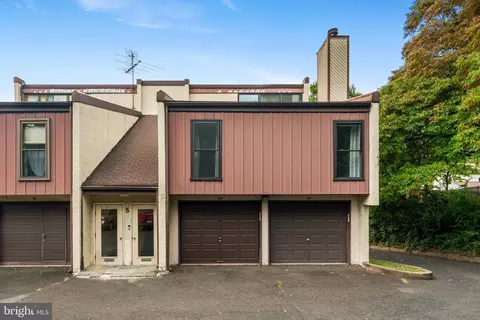233 Township Line Rd #5-F, Elkins Park, PA 19027