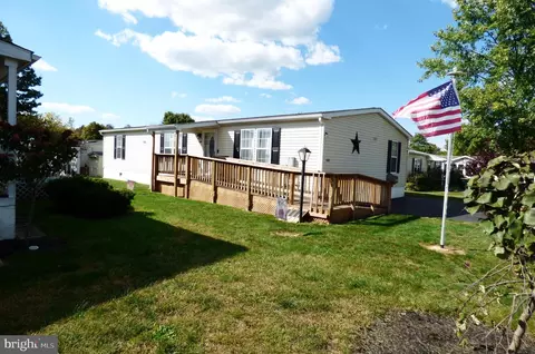 649 Walnut St, Red Hill, PA 18076