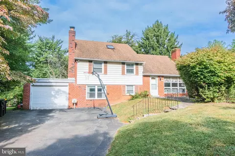 982 Mayberry Rd, Gulph Mills, PA 19428