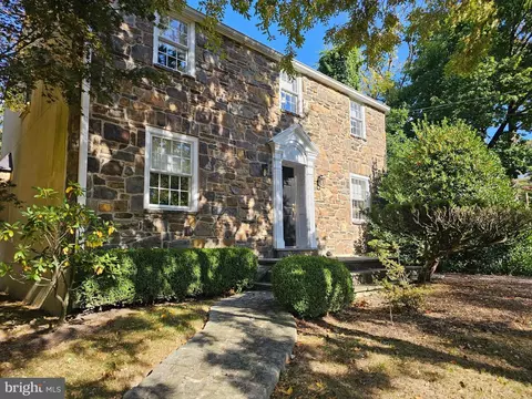 974 Valley Rd, Blue Bell, PA 19422