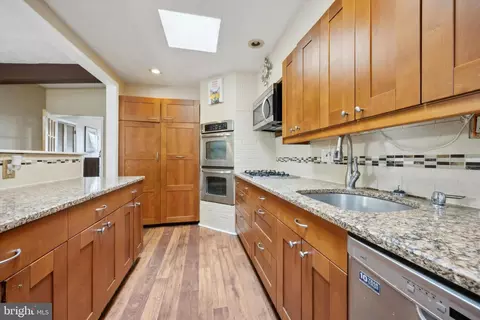 800 Pardee Ln, Wyncote, PA 19095 photo 9