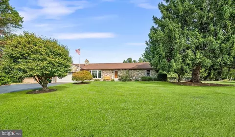 2123 Linsenbigler Rd, Pennsburg, PA 18073