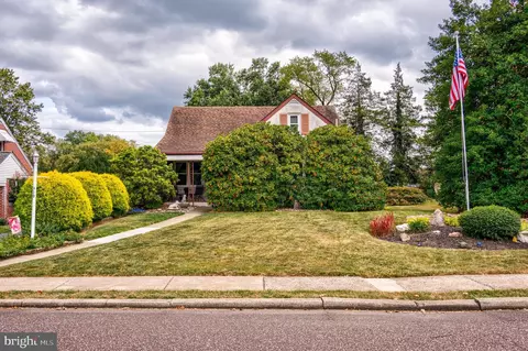 910 Church St, Royersford, PA 19468