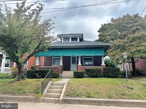 634 Main St, Red Hill, PA 18076