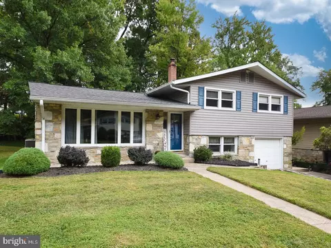 1023 Henrietta Ave, Huntingdon Valley, PA 19006
