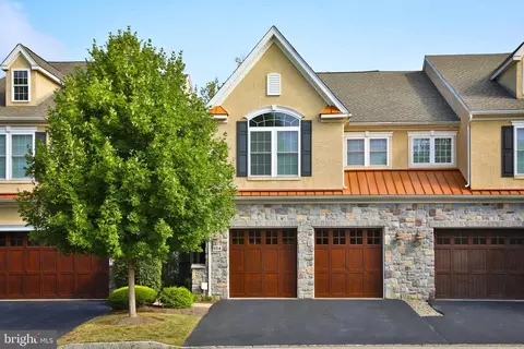 104 Carriage Ct, Plymouth Meeting, PA 19462