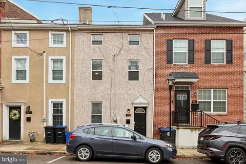 385 E Hector St, Conshohocken, PA 19428