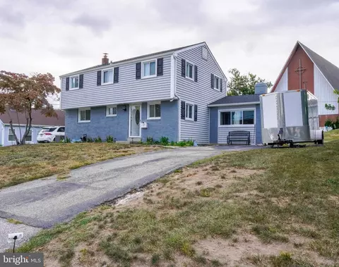 215 Independence Rd, King Of Prussia, PA 19406