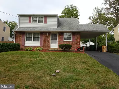 624 Cypress St, Lansdale, PA 19446