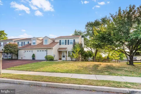 503 Summerhill Ln, Harleysville, PA 19438
