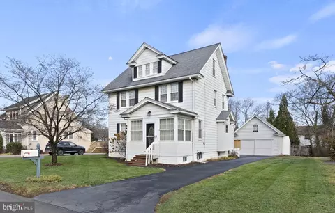 238 Crooked Ln, King Of Prussia, PA 19406