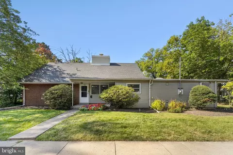 140 Jenkins Ave, Lansdale, PA 19446