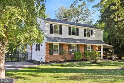 4013 Fairway Rd, Lafayette Hill, PA 19444