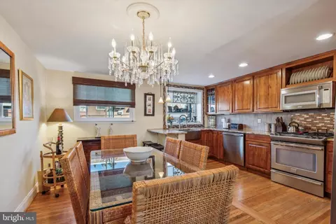 243 E Park Ave, Ambler, PA 19002