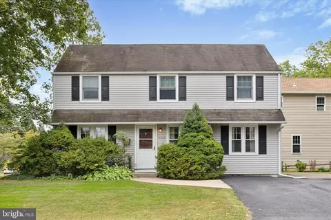 2434 Pershing Ave, Abington, PA 19001