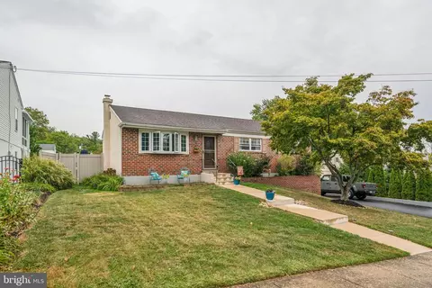 4 Jody Dr, Plymouth Meeting, PA 19462