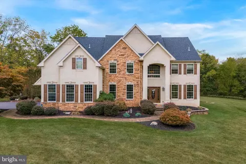 4038 Roberts Ln, Collegeville, PA 19426