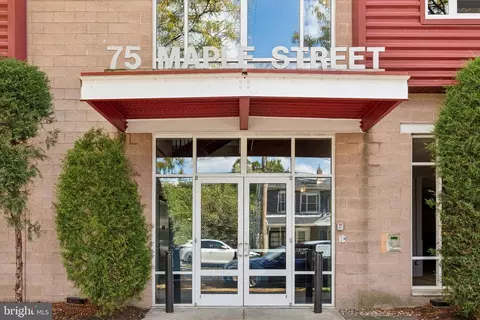 75 Maple St #208, Conshohocken, PA 19428