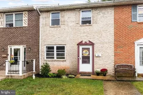 713 Jefferson St, Red Hill, PA 18076