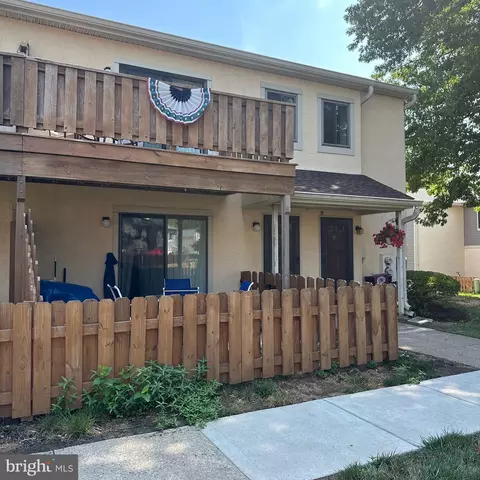 45 Ash Stoker Ln, Horsham, PA 19044