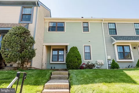 304 Mckean Ct, North Wales, PA 19454